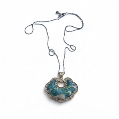 Hong'an Stitch Ruyi Lock Necklace — Hand Embroidered Chinese Heritage Pendant for Women